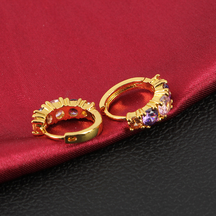 European and American fashion jewelry color inlaid zircon tooth ear buckle imitation 18K gold earrings cross-border fashion jewelry batch