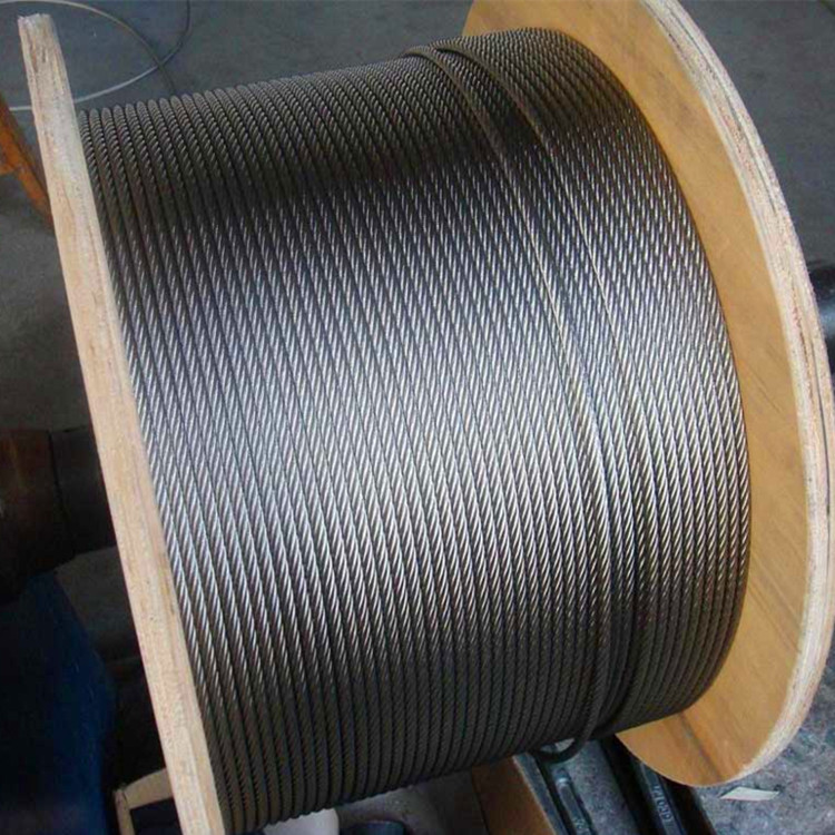 Self-Produced and Sold Various Specifications of 304/316 Stainless Steel Wire Ropes, Colorfuled Rubber-Coated Wire Ropes, High Quality and Low Price