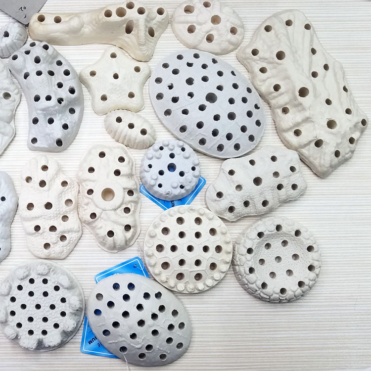 Baojie Aquarium Fish Tank Simulated Aquatic Plants Ceramic Base Fish Tank Decorative Base Plate Decorative Flower Bottom