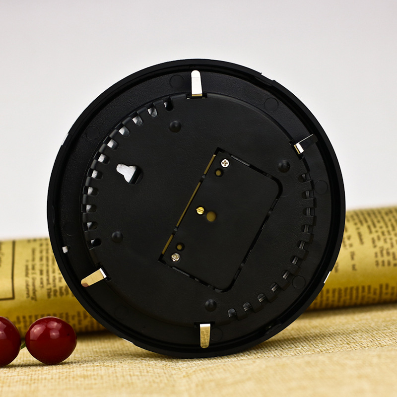 Weather station atmospheric pressure meter thermometer humidity barometer three-in-one cross-border e-commerce retail good 132mm