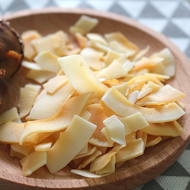 Nanguo Hainan specialty crispy coconut slices 60g boxed snack casual snack coconut slices wholesale