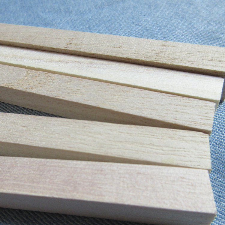Tung wood strip flat wood strip tung wood square DIY handmade building model material DIY wood chip handmade wood strip model Wood strip