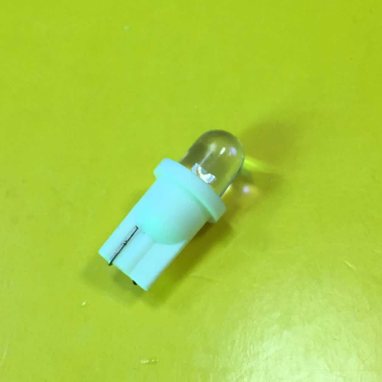 T10 Round Head Plug Bubble 1 Light Car Motorcycle Width Light Instrument Light Door Light T10 LED