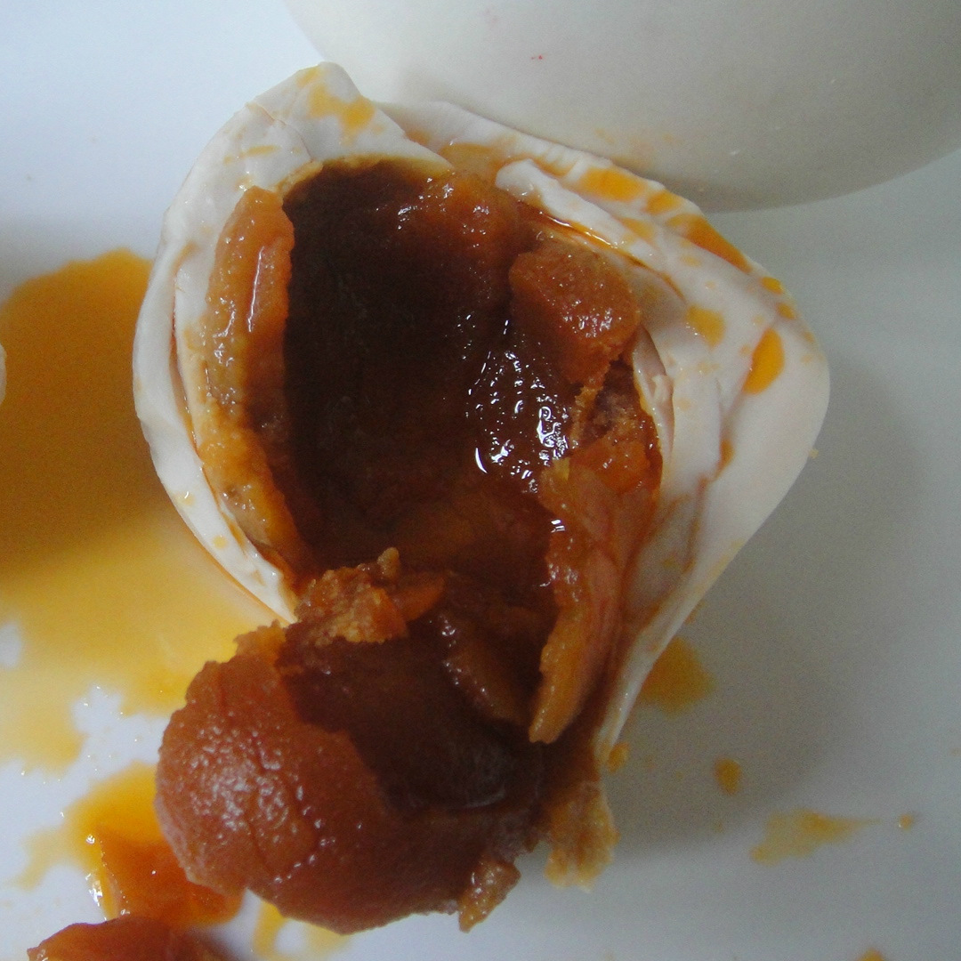 Guangxi 70-80g Salted Duck Eggs, Oily Sea Duck Eggs, Beibu Gulf Red Dwarf Forest Roasted Salted Eggs Wholesale Vacuum Packaging