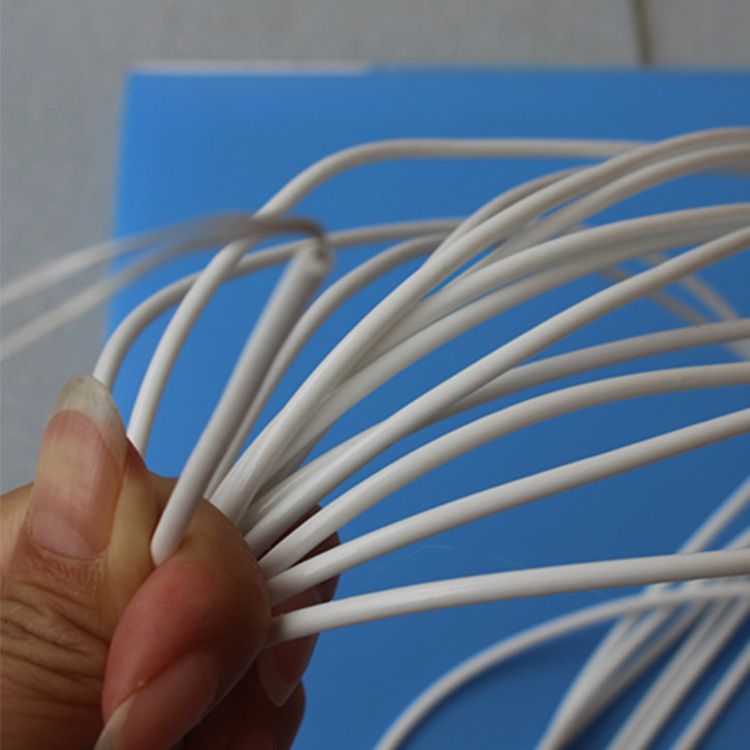 Dongguan Manufacturer Directly Supplies 4.0mm White Pvc Core-Wrapped Rope, Which Can Be Mixed Batched. Children's Skipping Rope Core-Wrapped Rope