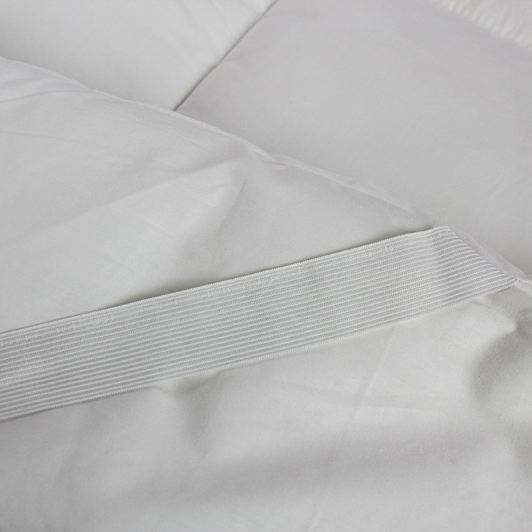 Hotel hotel bed bedding protection pad padded mattress feather velvet bed pad manufacturers wholesale