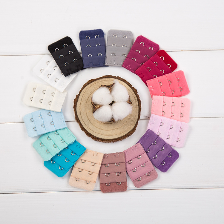 Двубортный бюстгальтер с тремя рядами и двумя застежками, удлинитель застежки, задняя застежка