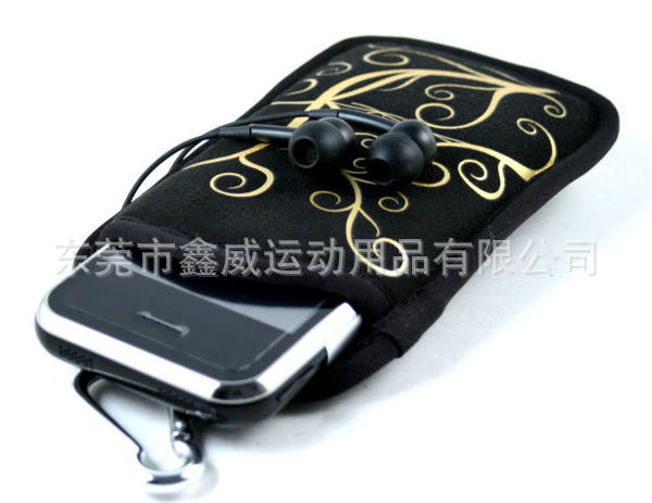 Factory wholesale custom-made mobile phone case anti-seismic pressure mold mobile phone case processing custom-made