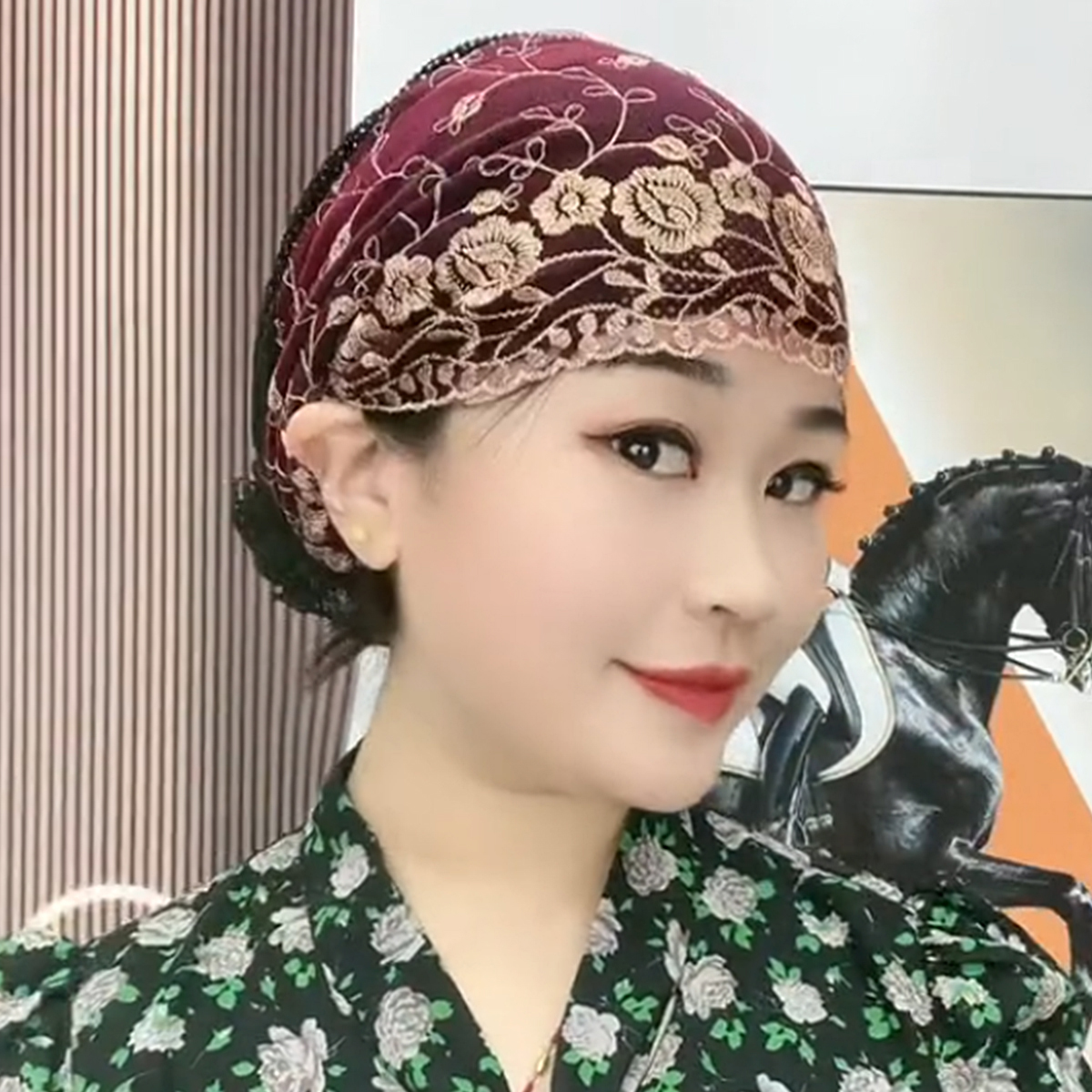 Western-style Embroidered White Hair Covering Hat Summer Fashion Lace Hair Hat Women's 2023 New Headscarf Hat