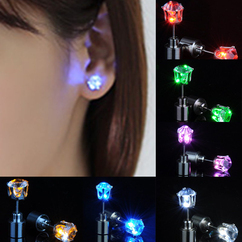Manufacturer in Stock Wholesale Douyin Nightclub Trendy Jewelry Luminous Earrings Bar Night Market Cool Luminous Earrings