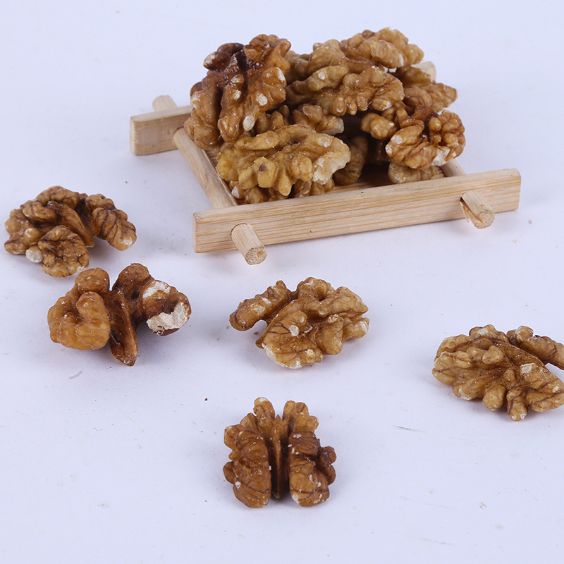 Wholesale Bulk Raw Walnut Kernels, Original Flavor Peach Kernels, Wholesale Low-Temperature Roasted Xinjiang Top-Grade Walnut Kernels