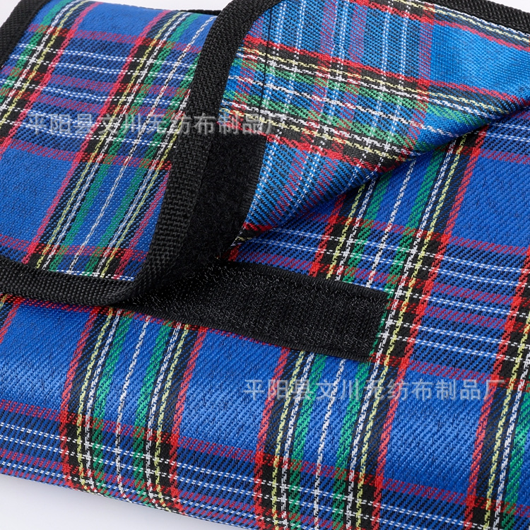 Ready Stock Outdoor Picnic Mat Beach Waterproof and Moisture-Proof Floor Mat Foldable Travel Mat Polyester Plaid Camping Mat