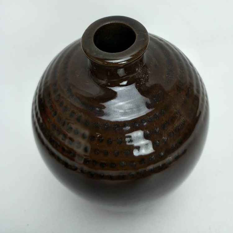 1 Jin ceramic wine jar earth pottery antique wine bottle wine pot household sealed wine jar liquor yellow cellar wine bottle