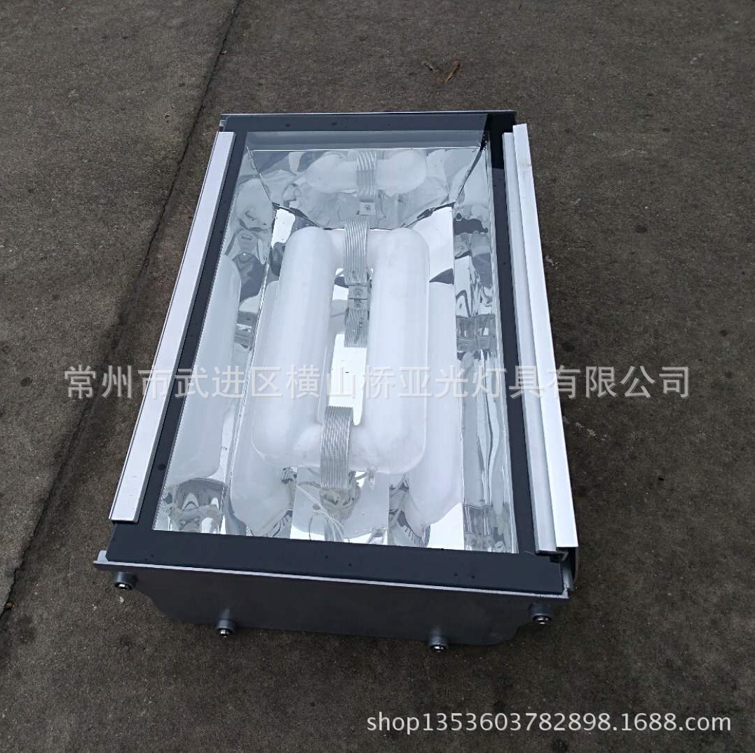Factory Wholesale Supply 70W 100W-250W Low Frequency Electrodeless Tunnel Lights Can Be Installed High Frequency