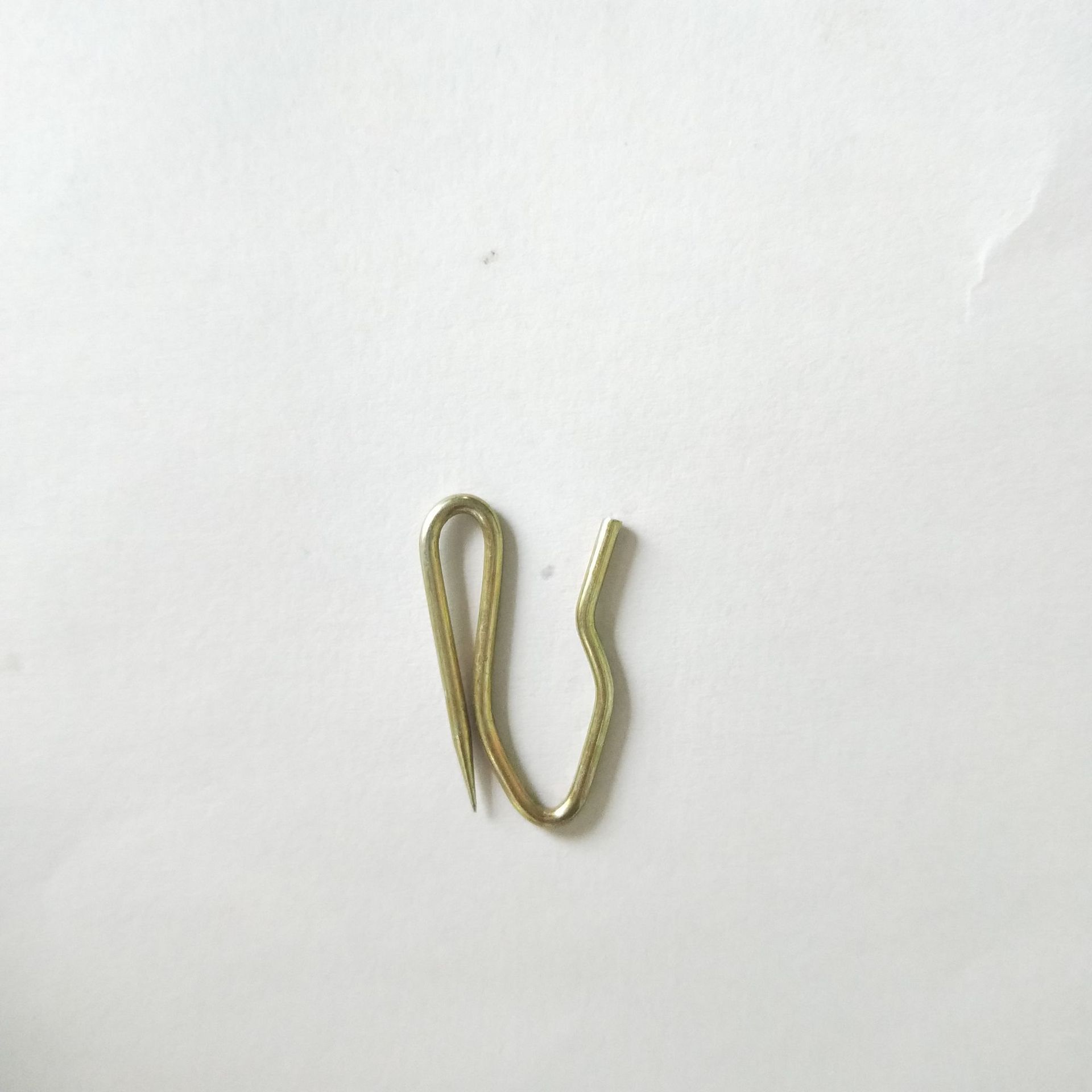 Supply | Curtain Accessories Cloth with Sharp Hook Curtain Hook S Hook Iron Hook Plated Zinc Metal Curtain Small Sharp Hook