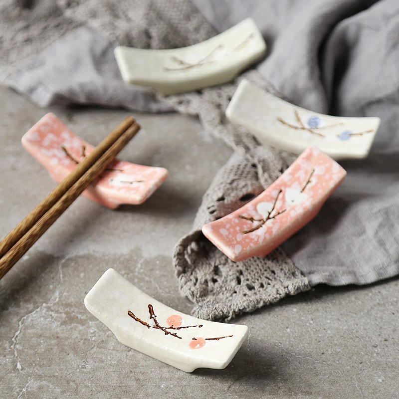 Creative Japanese Plum Blossom Hand-painted Underglaze Color Ceramic Pen Holder Household Tableware Hotel Set Table Chopsticks Holder