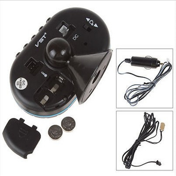 Car Three-In-One Automobile and Voltage Detection Table, Interior and Exterior Thermometer, Electronic Clock, Electronic Clock, Thermometer Supplies