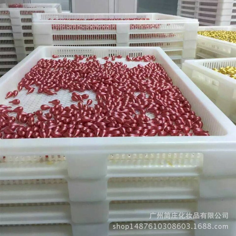 Beauty soft capsule semi-finished acne print pores L-VC coenzyme essence manufacturers