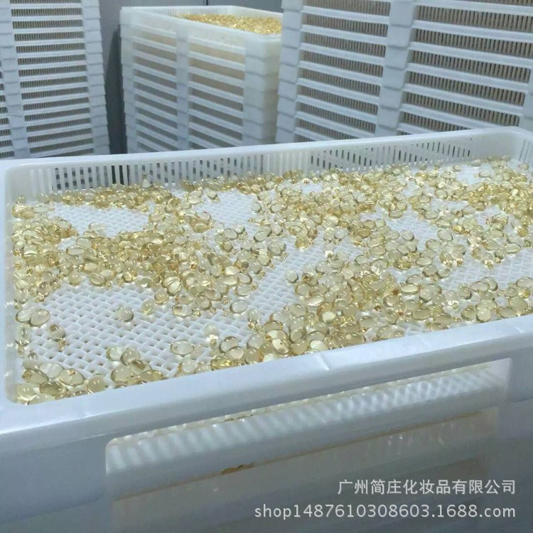 Beauty soft capsule semi-finished acne print pores L-VC coenzyme essence manufacturers