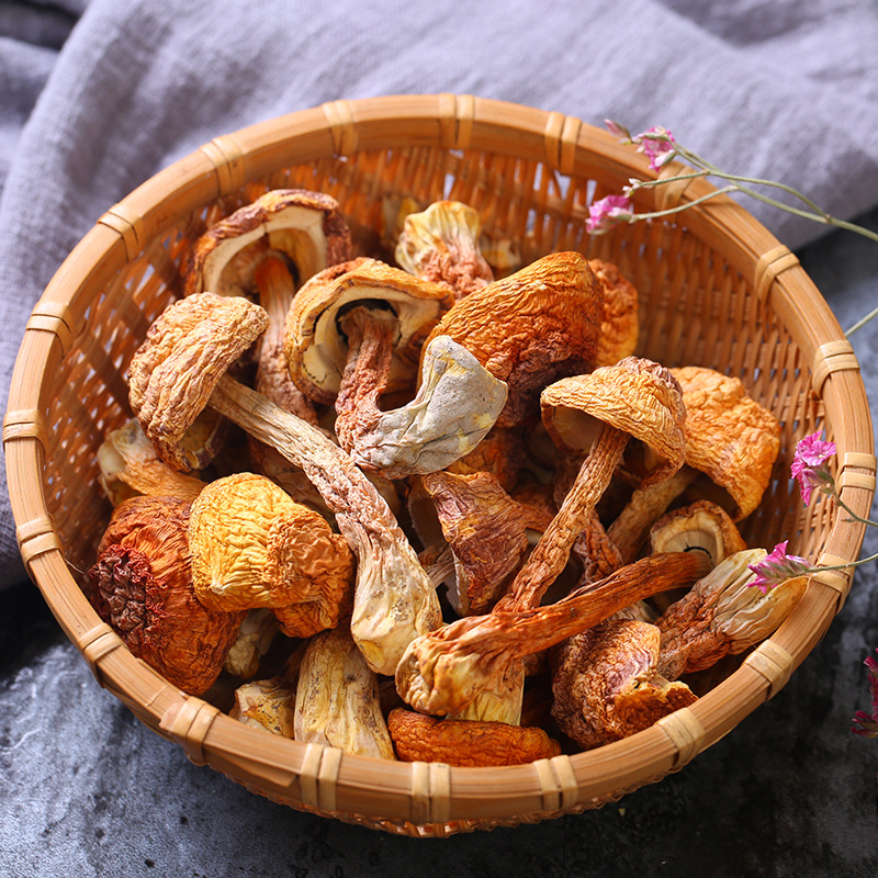 Yunnan Agaricus blazei dried goods special edible fungus Agaricus blazei dried mushroom Brazil mushroom Yunnan specialty direct wholesale
