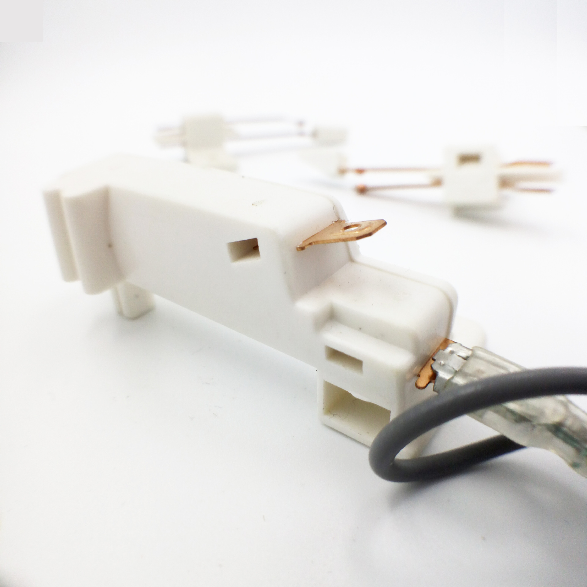 Factory Direct Sales Double-Tub Washing Machine Micro Switch Washing Machine Accessories Safety Switch Washing Machine Door Switch Household