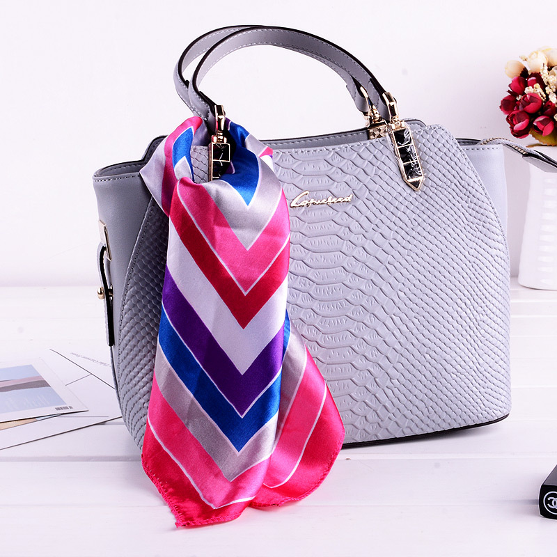 2020 new spring/summer autumn scarf women's artificial silk all-match professional small square scarf wholesale with bag all-match small scarf