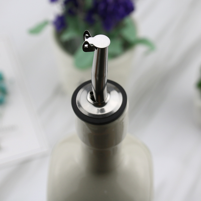 Stainless Steel Pour Wine Mouth Cocktail Shaker Red Wine Stopper Automatic Flip Pour Wine Bottle Stopper