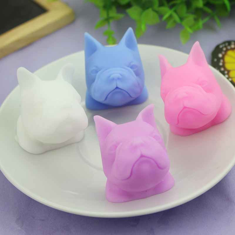 Factory wholesale super cute decompression small animal pinch music TPR soft rubber Dumplings seal King vent toys