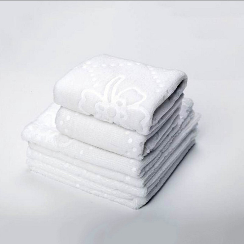 Lace Square Towel 180g Ultrasonic Trim White Wet Wipes Hotel Restaurant One-time Napkin Aviation Fiber Towel