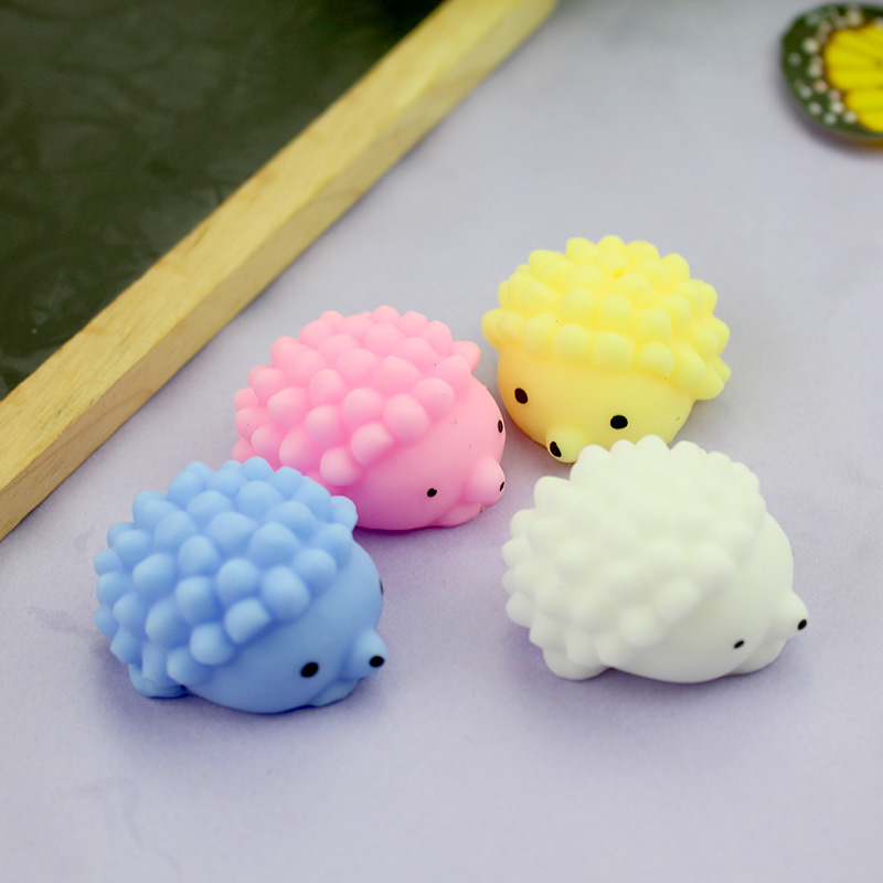 Factory wholesale super cute decompression small animal pinch music TPR soft rubber Dumplings seal King vent toys