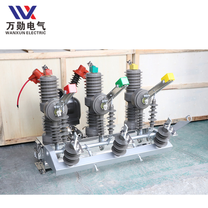 Wan Xun 10KV high voltage vacuum circuit breaker ZW32-12FG/630A outdoor column demarcation switch watchdog