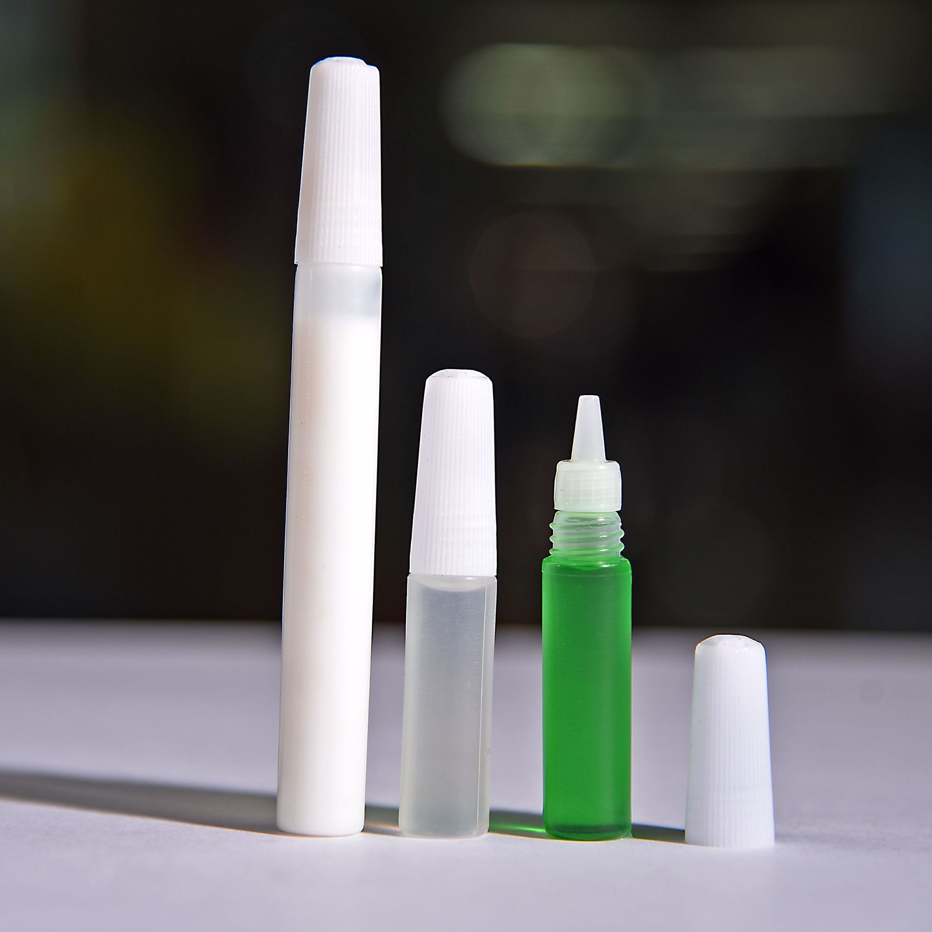 Factory giant easy-to-use DIY accessories dried flower glue jewelry glue cartoon lantern lantern spring festival couplet special alcohol glue