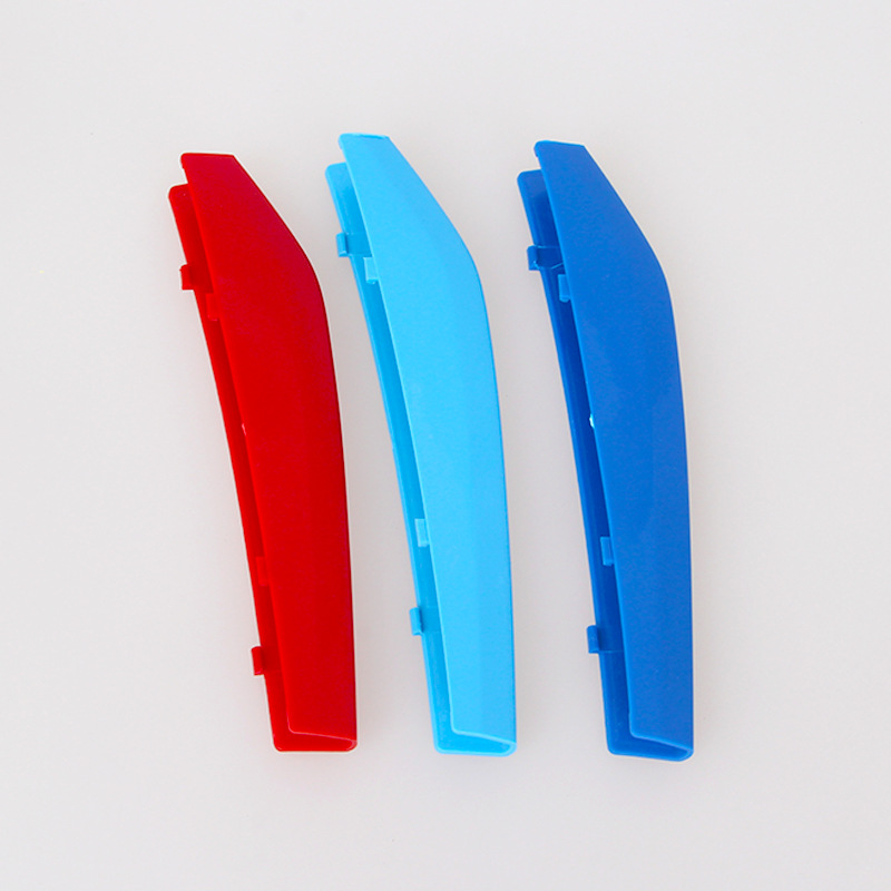 Suitable for BMW 5 series 18-20g30g31g38 front face mesh three-color buckle decorative strip factory direct sales
