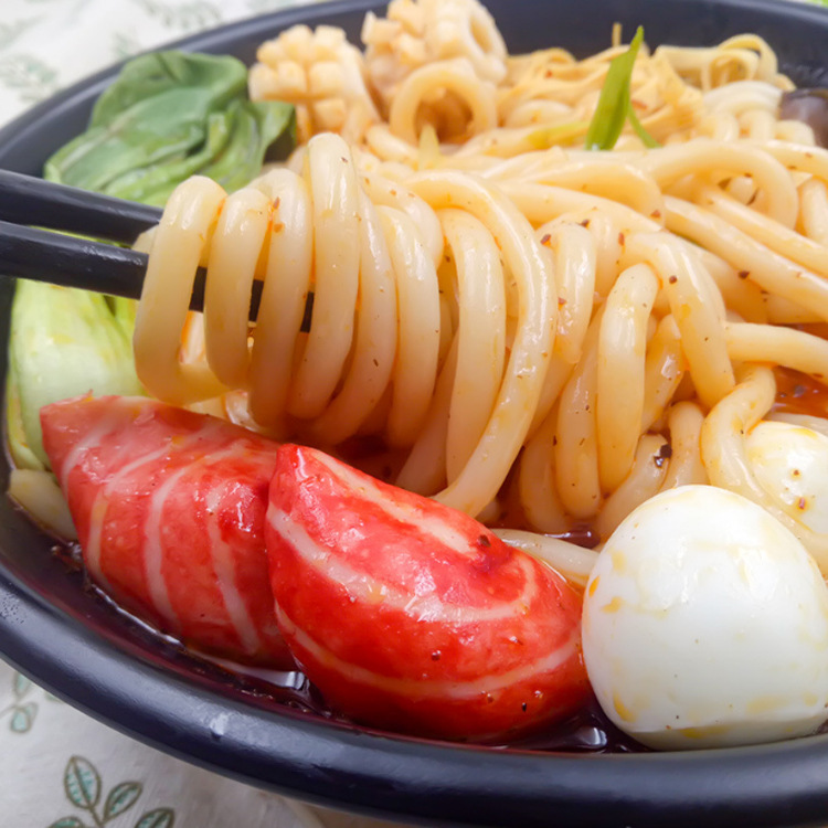 Northeast Boyle Crossing Bridge Rice Noodles with 3 Packets of Seasonings Vacuum Bags 450G Rice Noodles Instant Food Rice Noodles