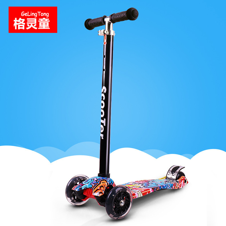 Gelingtong Graffiti Kidsren's Scooter 3-6-8 Years Old Four-Wheel Flash Stroller Wholesale Removable One-Piece Drop Shipping