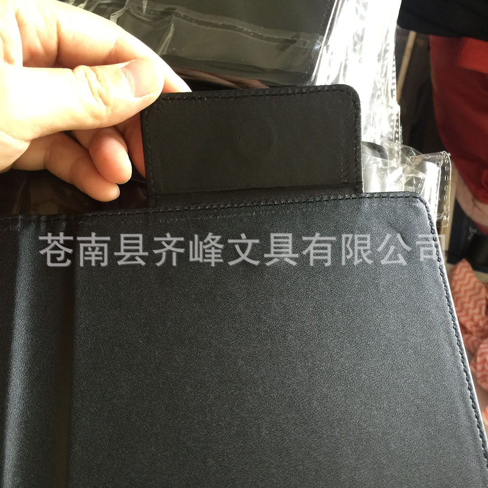 Making high-grade black pu cash register clip hotel restaurant menu clip Wenzhou Cangnan factory specializing in production