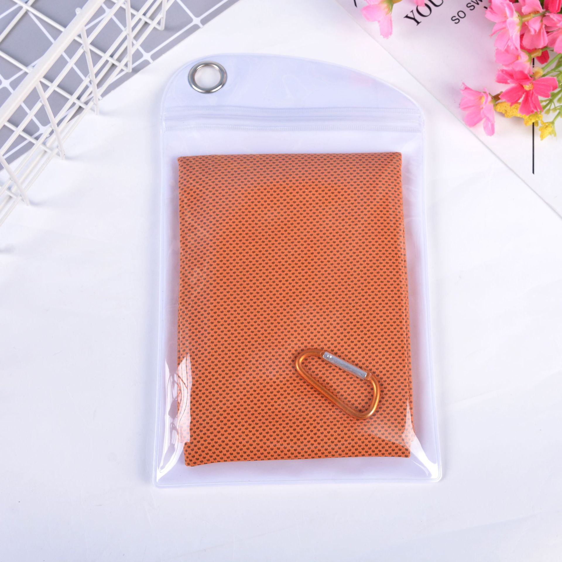 New outdoor ice cooling towel cooling artifact cold feeling sports towel summer cooling towel double layer cooling ice towel