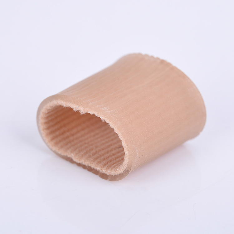 Breathable fiber silicone finger protective sleeve toe corns set toe split sleeve toe foot care separator
