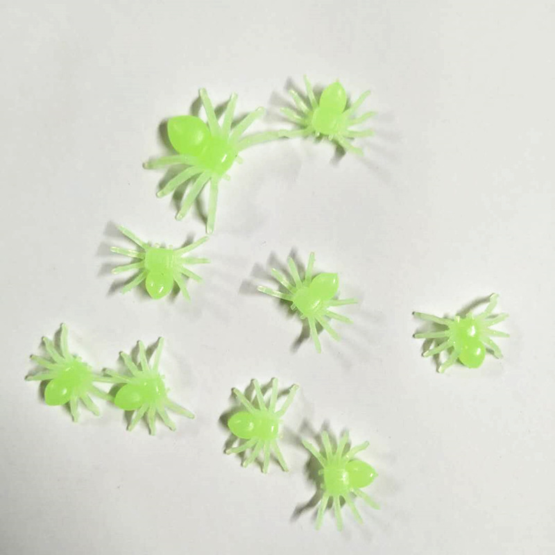 Fake little spider black luminous Halloween plastic toy accessories mini cotton little spider 3 specifications