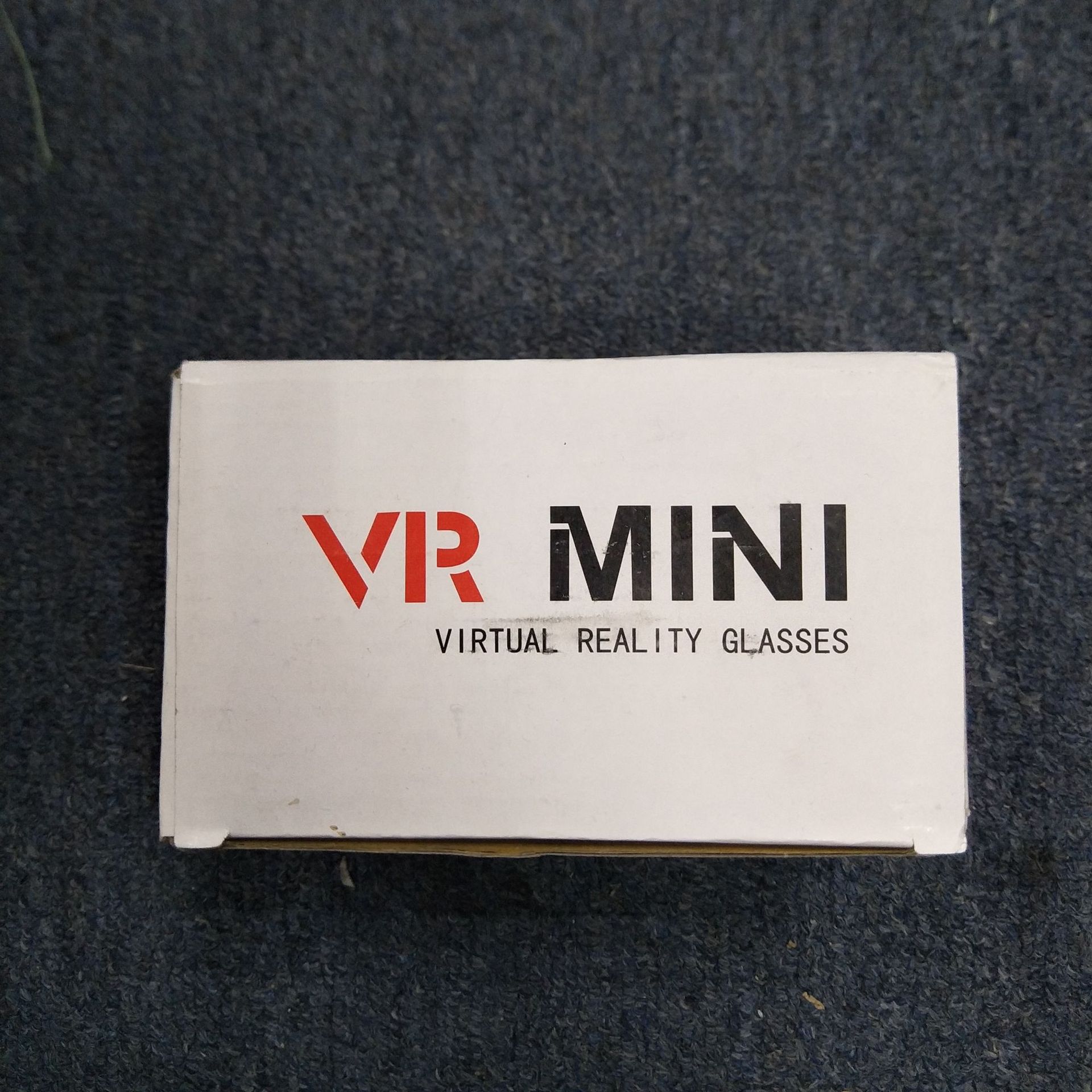 Vr Glasses All-In-One Machine Vrbox Second Generation Head-Mounted Mobile Phone Movie Game Digital Glasses All-In-One Machine Virtual Reality