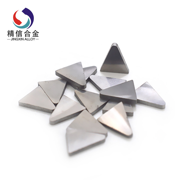 Производители карбида Чжучжоу поставляют лезвия для заточки вольфрамовой стали треугольной формы различных типов, лезвия для заточки камней