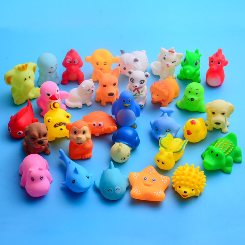 Children's Cartoon Bathing Vinyl Little Yellow Duck Toy Baby Playing in the Water Pinch Music Sound Animal Stall Manufacturer Hot Sale