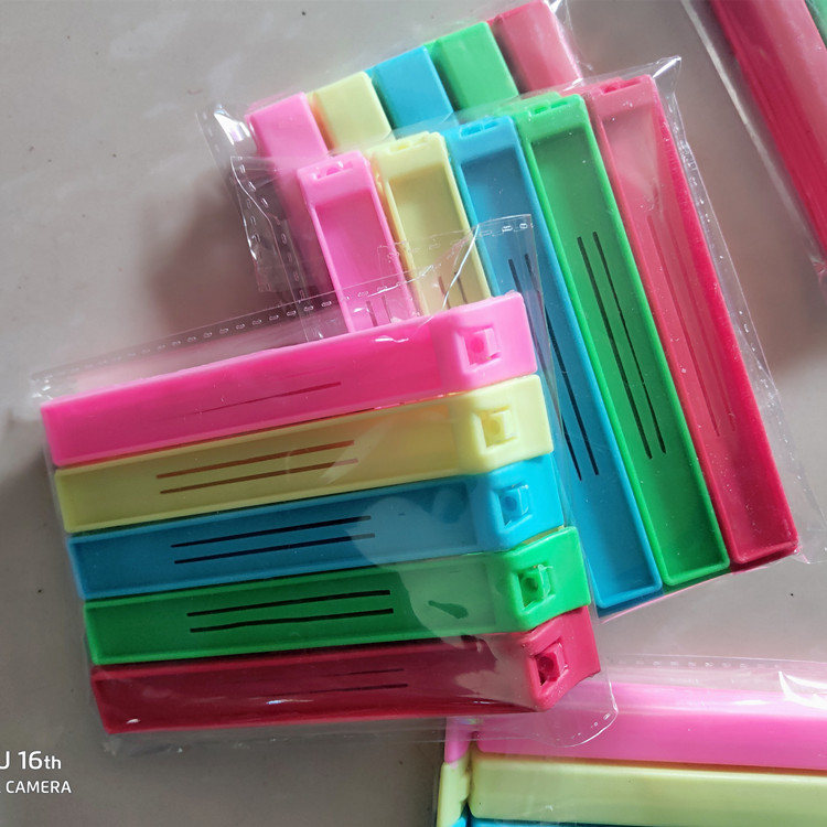 Creative candy color sealing clip plastic bag sealing clip fresh snacks food clip tea sealing clip