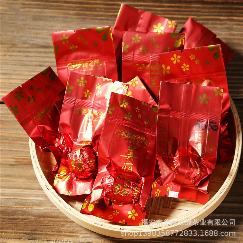 Online celebrity water blooming tea craft flower tea ball mixed handmade craft Tea Jasmine tea ball green tea wholesale