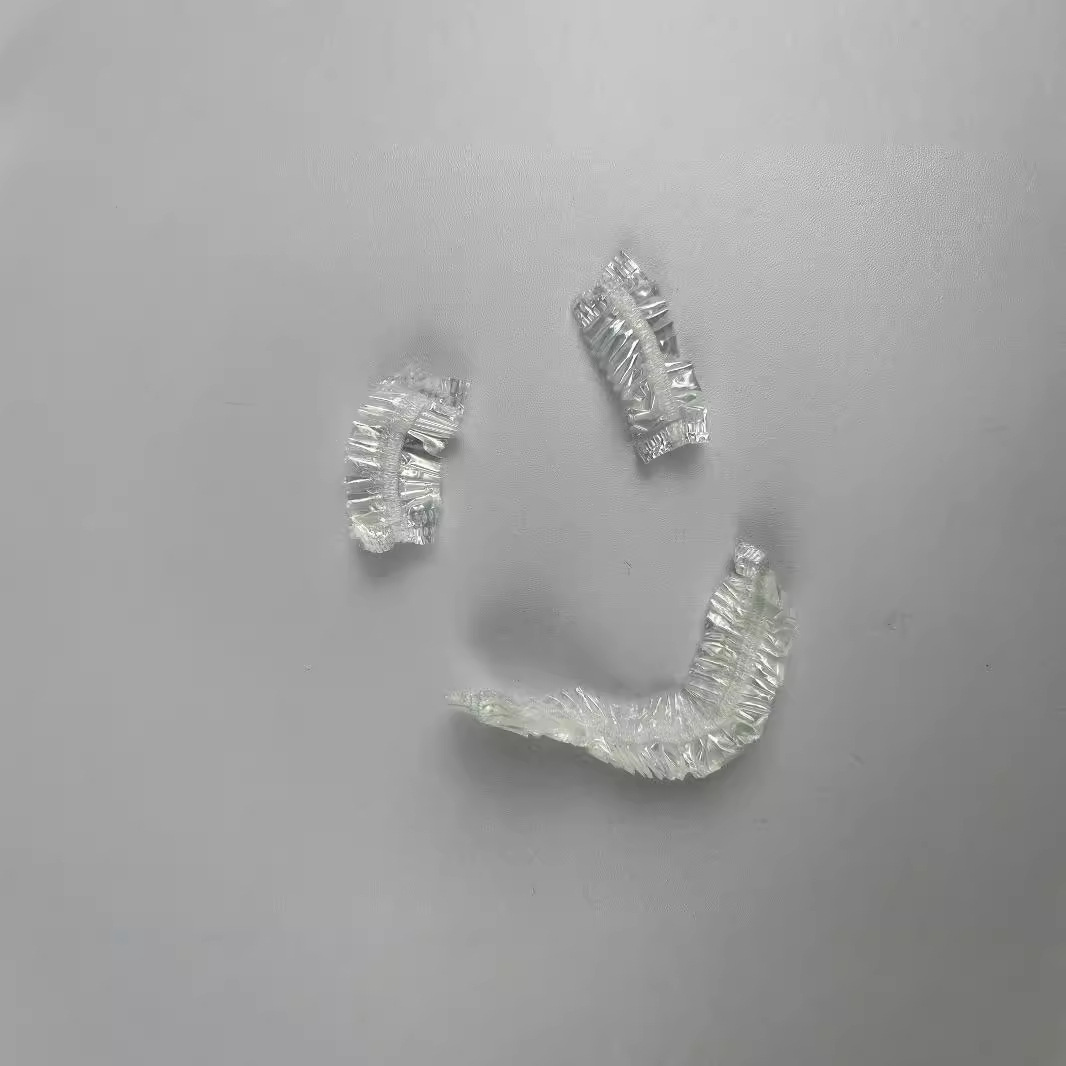 Disposable hair dyeing tools four-piece shawl shower cap shawl earmuffs