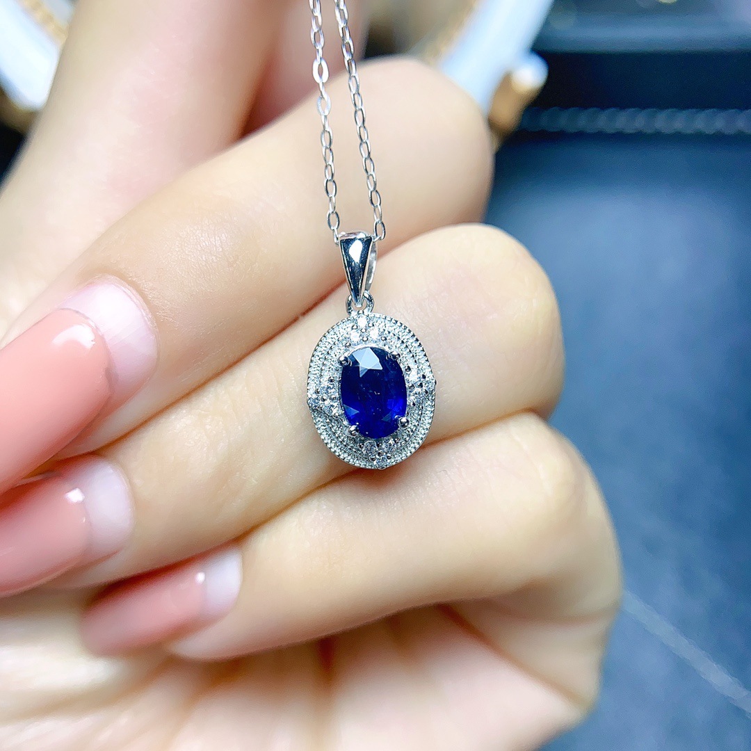 Factory wholesale explosions natural sapphire pendant S925 silver inlaid main stone 5*7 selling Europe and the United States a generation of hair