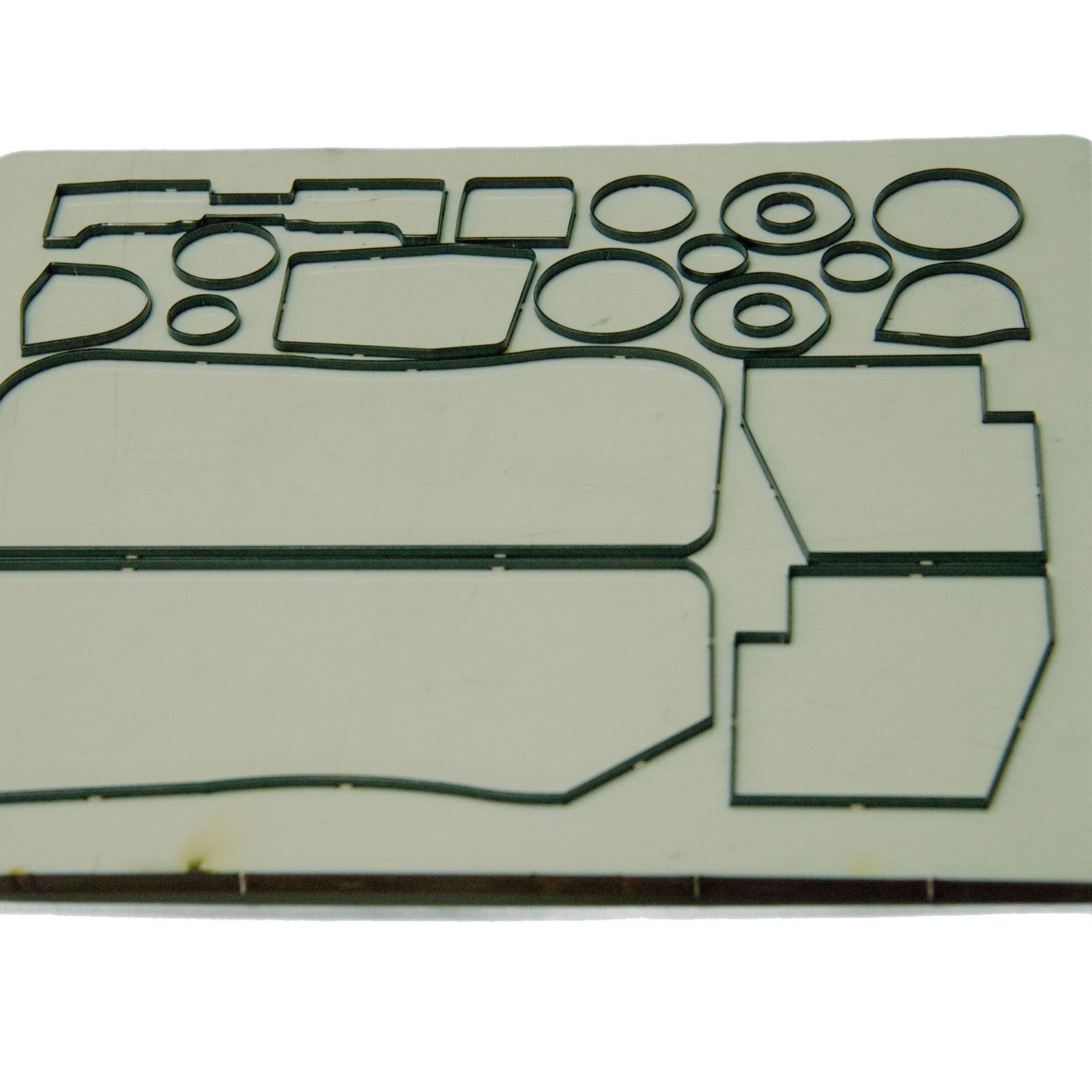 Guangzhou Film Blister Color Box Carton Self-Adhesive Facial Mask Die-Cutting and Forming Knife Mold Production with Drawings and Samples at Excellent Prices