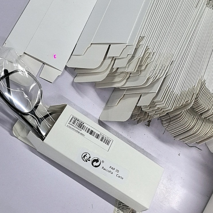 In-Stock Xiyintu Wooden Glasses Packaging Paper Box Cross-Border Packaging Small White Box Shein, Temu Glasses Packaging Paper Box