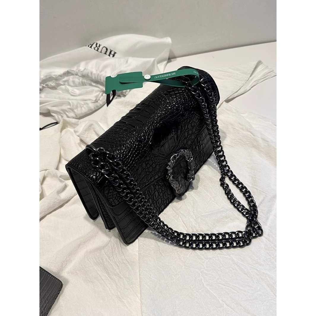 High-Looking Armpit Bag, Light Luxury Women's Bag, Niche Chain Crossbody Shoulder Bag, New Bag, Small Square Bag, Black