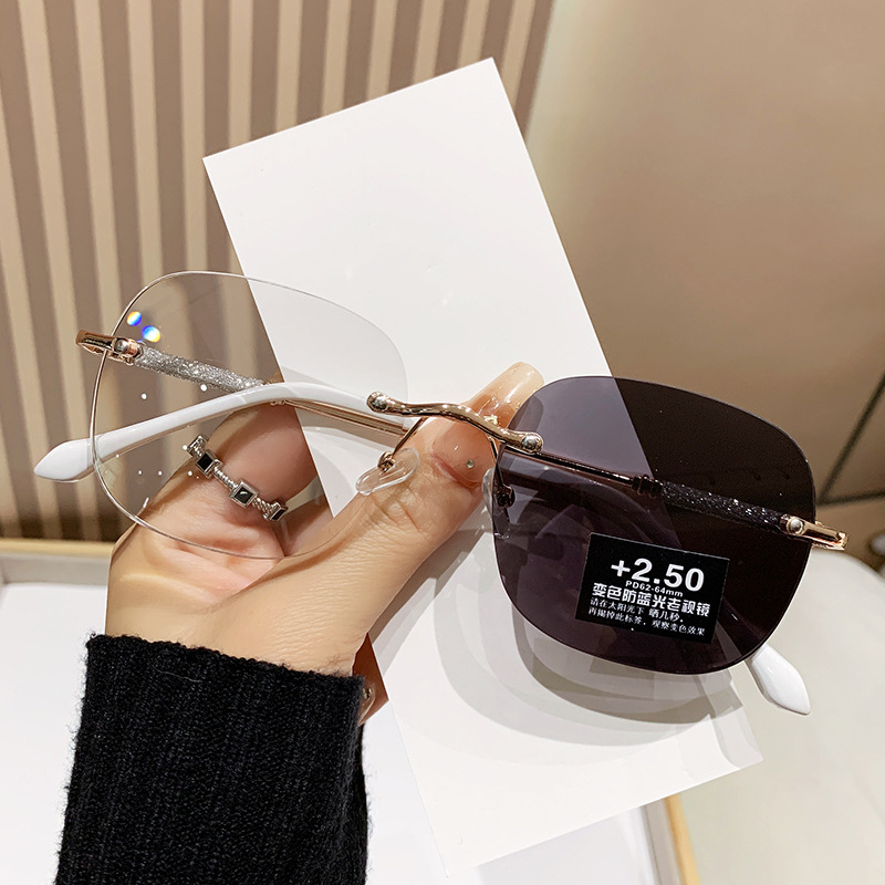 2025 Color-Changing Frameless Reading Glasses Hd Fashionable Anti-Blue Light Metal Reading Glasses Elegant Ultra-Light Glasses for the Elderly